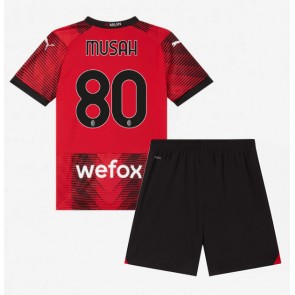 AC Milan Yunus Musah #80 Hjemmebanesæt Børn 2023-24 Kort ærmer (+ korte bukser)